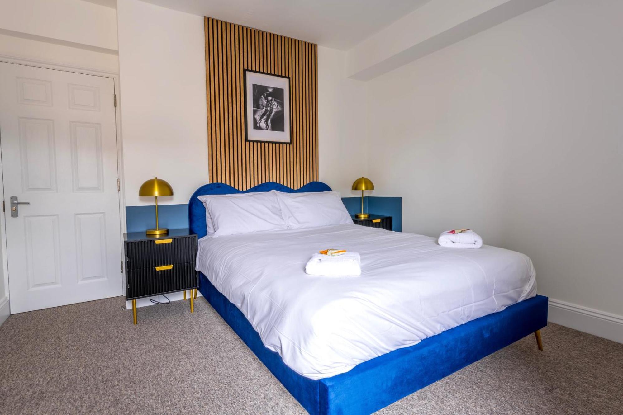 Skyfall With Free Parking For Families & Business By Prescott Apartments Bristol Esterno foto