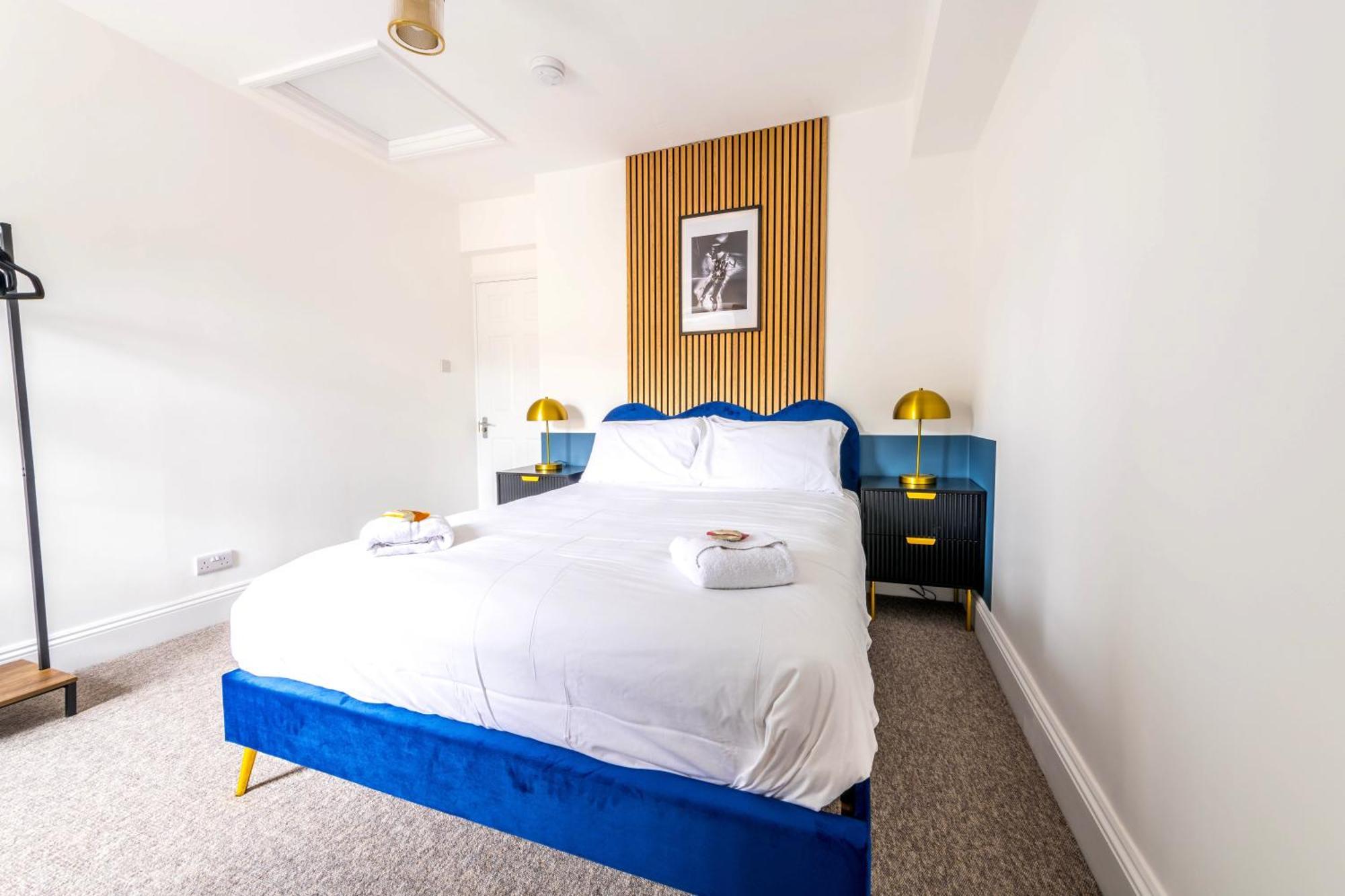 Skyfall With Free Parking For Families & Business By Prescott Apartments Bristol Esterno foto