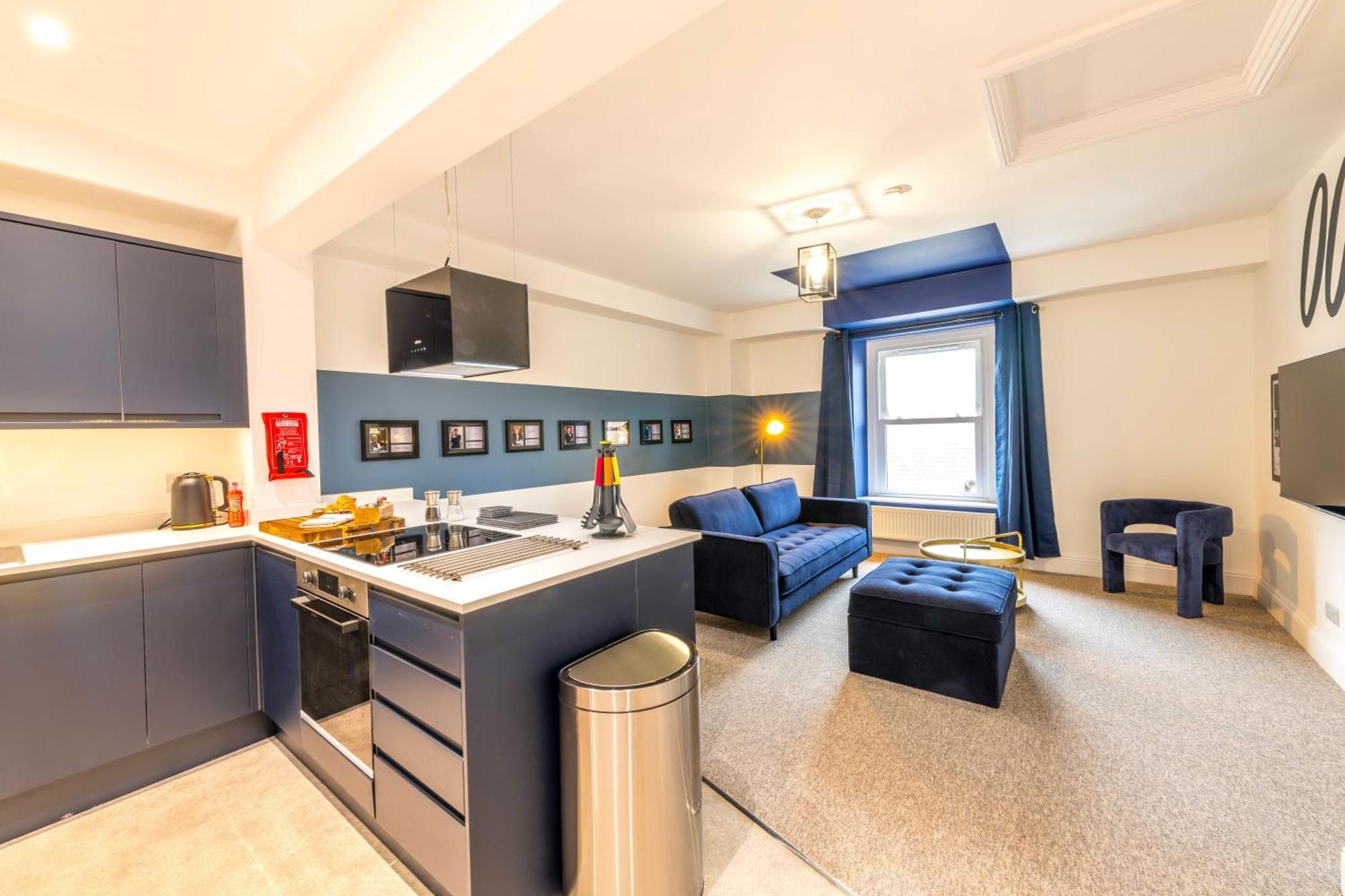 Skyfall With Free Parking For Families & Business By Prescott Apartments Bristol Esterno foto