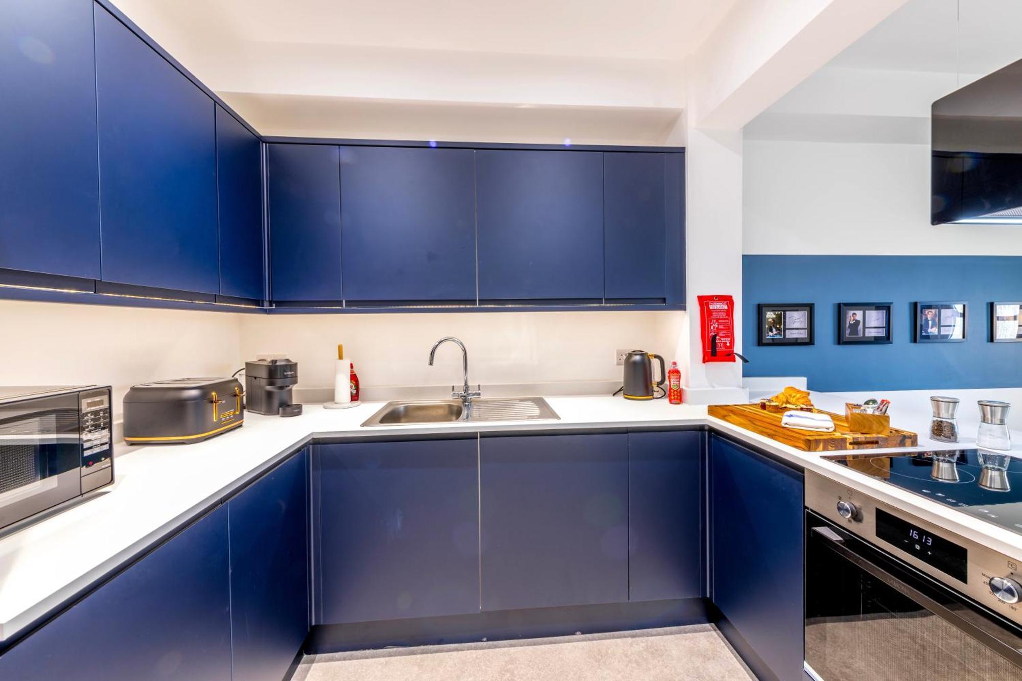 Skyfall With Free Parking For Families & Business By Prescott Apartments Bristol Esterno foto